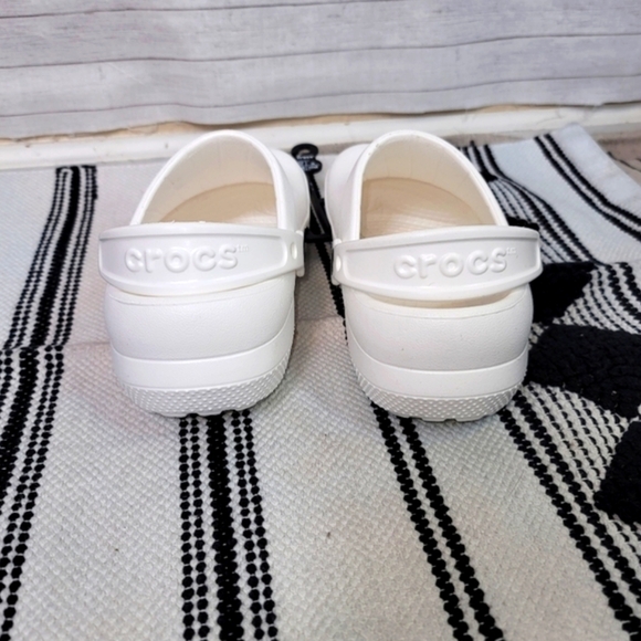 Crocs Specialist II Vent Clogs in White, sz 8 - Picture 7 of 15